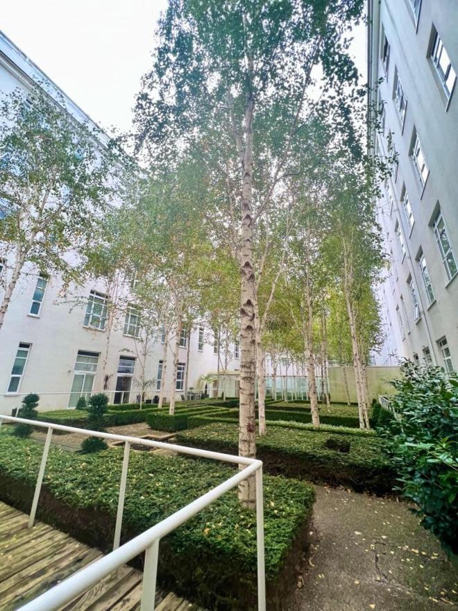 Appartamento Luxury With Super Fast Wifi Gated Development Londra